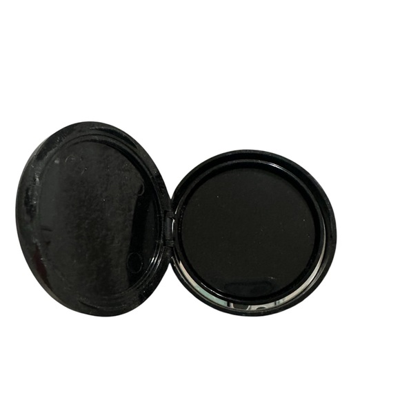 Sephora Powder Foundation💫 - Picture 4 of 4